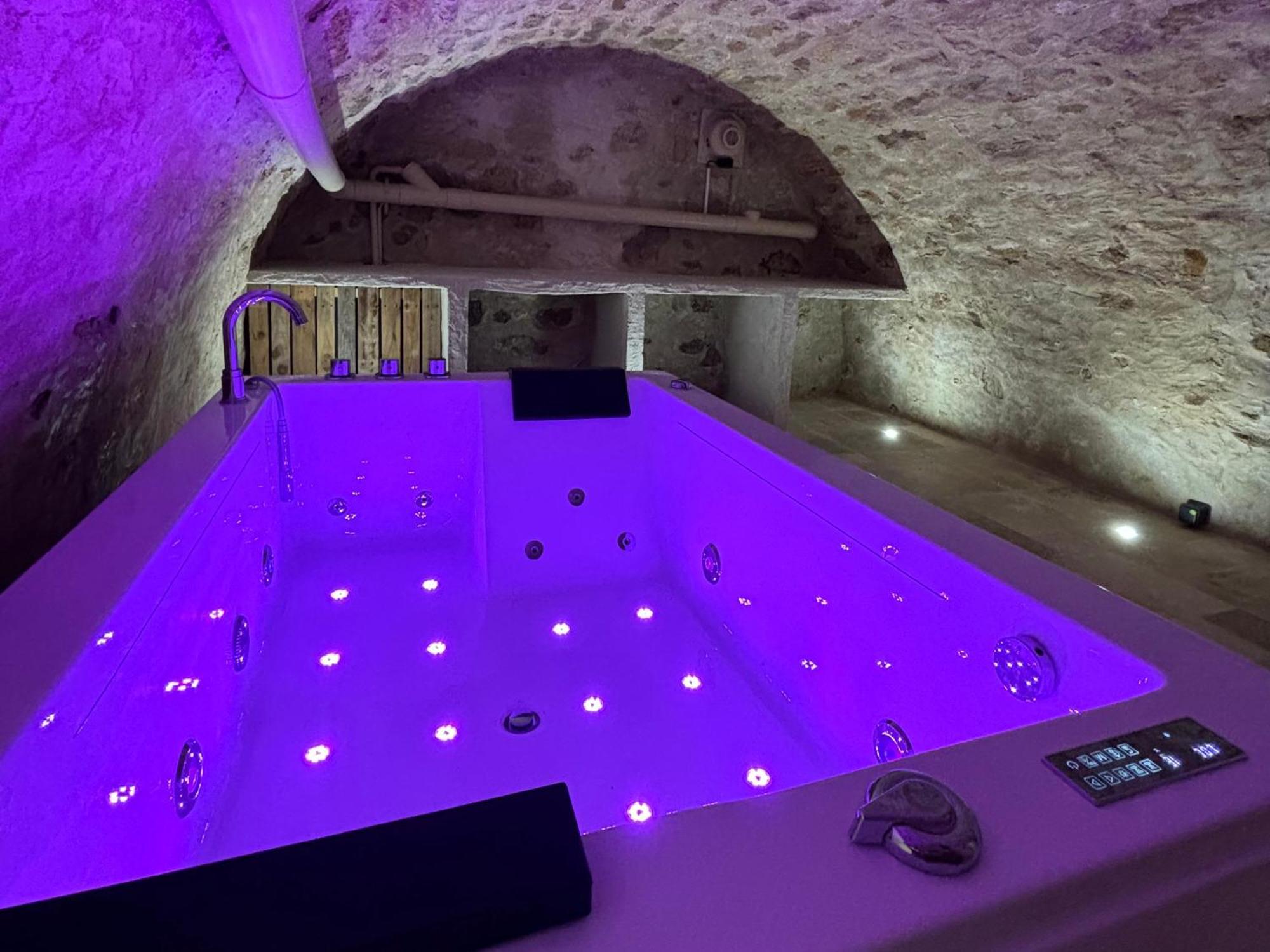 Maison Avec Spa Proche Giverny Vétheuil Eksteriør billede